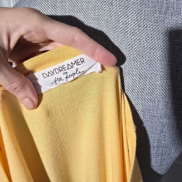 DAYDREAMER X FREE PEOPLE flower Tongue Tee - Picture 5 of 6